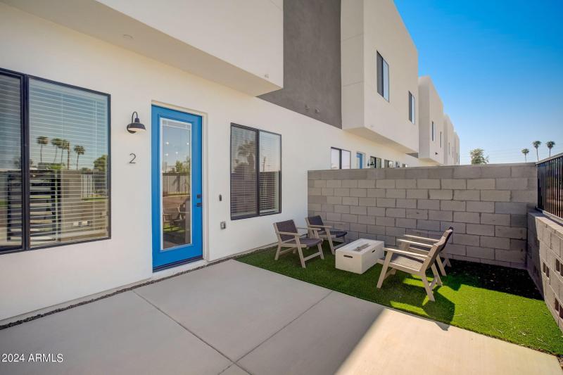 4-web-or-mls-W Coolidge St -004