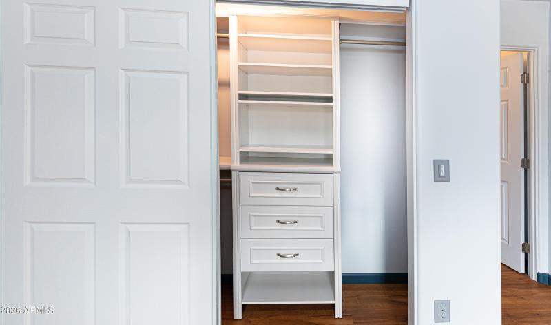 18.Custom Closet System - All BDs