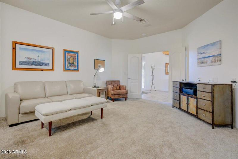 Den_Optional Bedroom