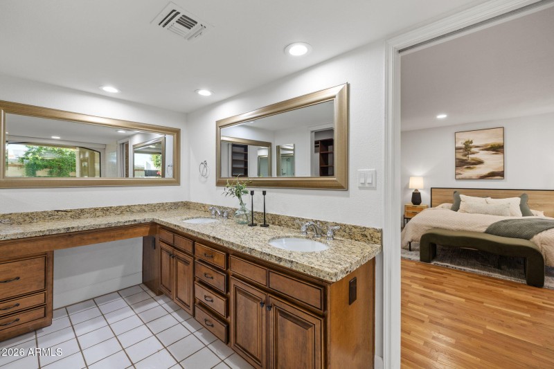 5732 N 25th St Phoenix - 368