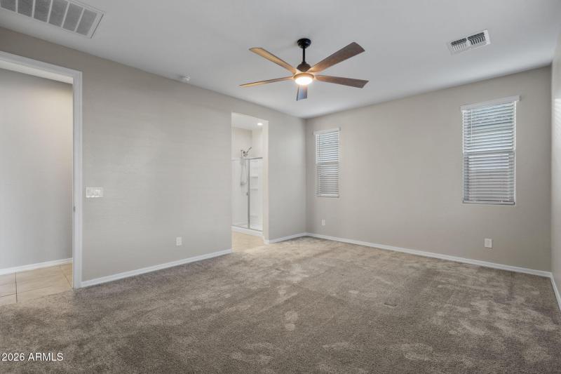 22-web-or-mls-1642 W Hopi Dr-21