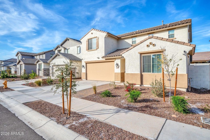 mls_17432 W Lupine Ave-2