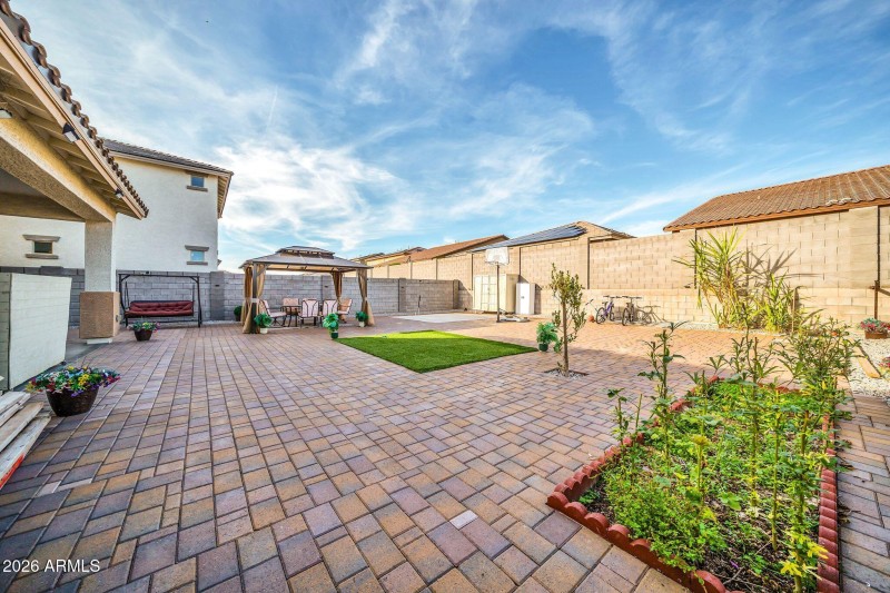 mls_17432 W Lupine Ave-40