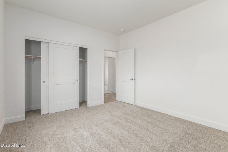 26 Sandstone Mountain