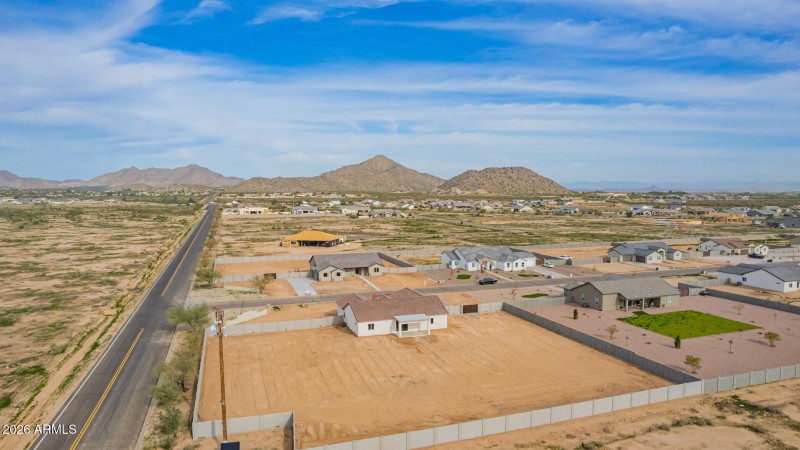 57 Sandstone Mountain