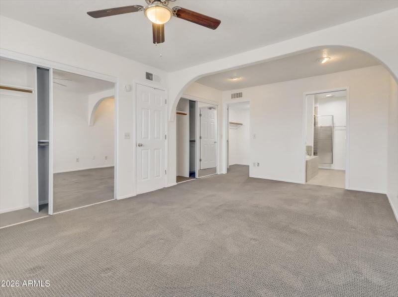 17-1705 E Grandview Road-17