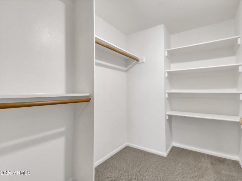 20-1705 E Grandview Road-20