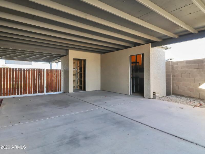 21-1705 E Grandview Road-21