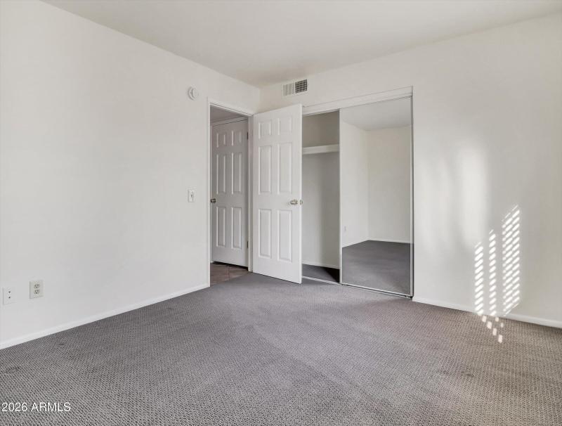 14-1705 E Grandview Road-14