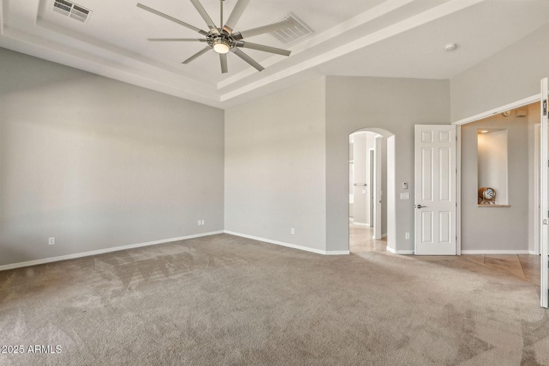 63-web-or-mls-Parkcrest-63