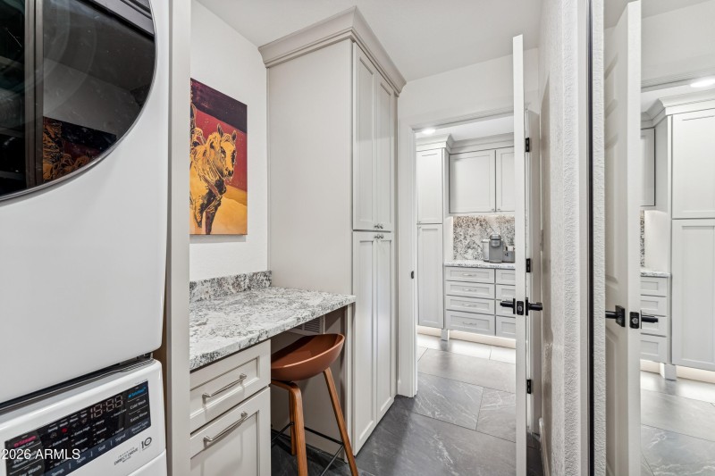 Laundry Room, Alt View