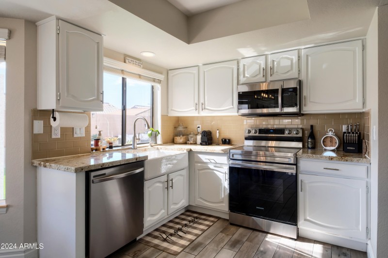 009_3207 Wescott Dr HR