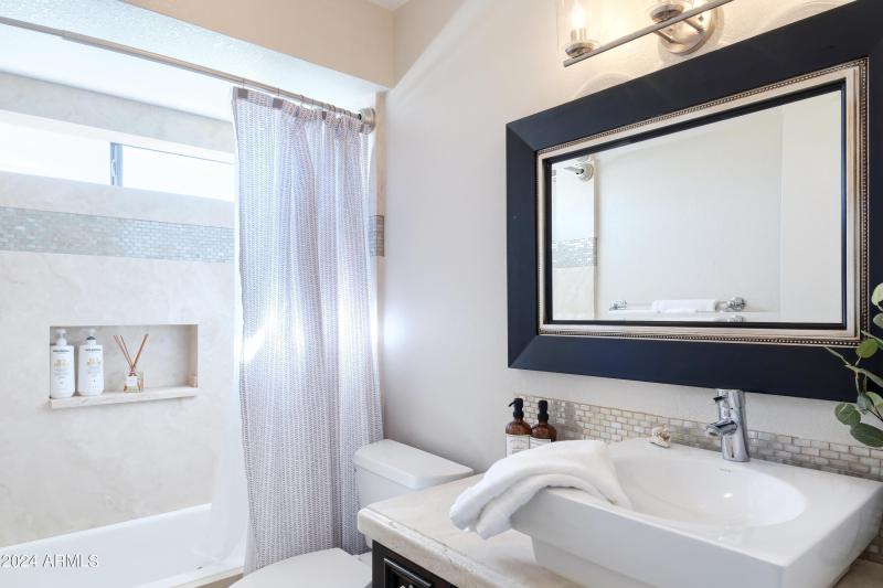 034_3207 Wescott Dr HR