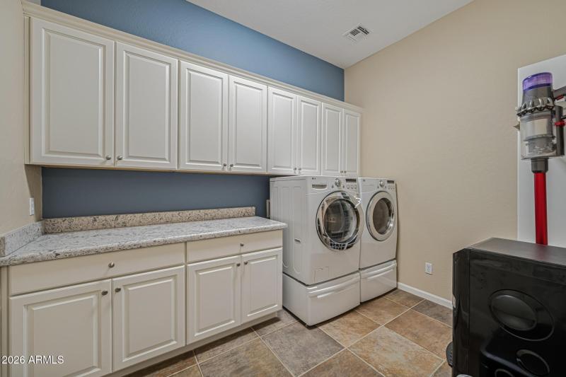 I2026010601 - Gilbert - Daytime-17