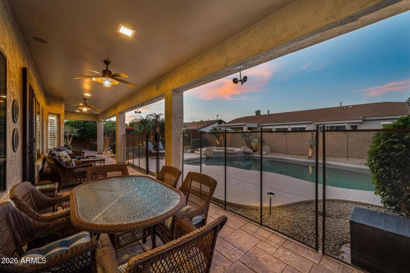 I2026010601 - Gilbert - Twilight-2