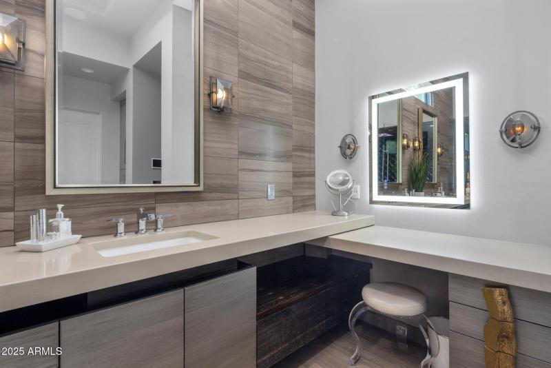 17-web-or-mls-IMG_7103 copy