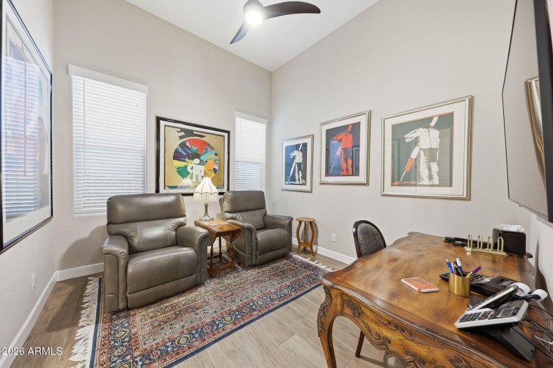 En-Suite Den / Flex Room