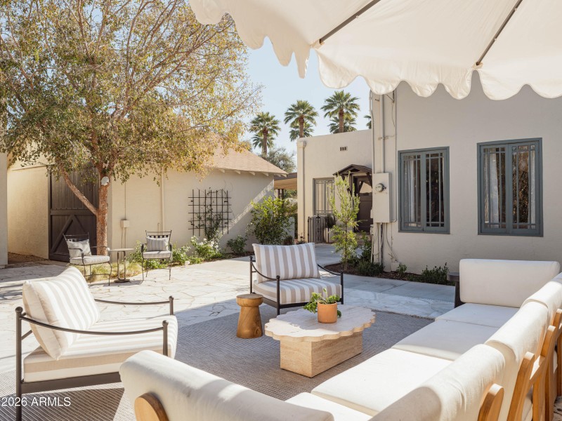 JR52 RPrice - Lynwood 4245 WEB