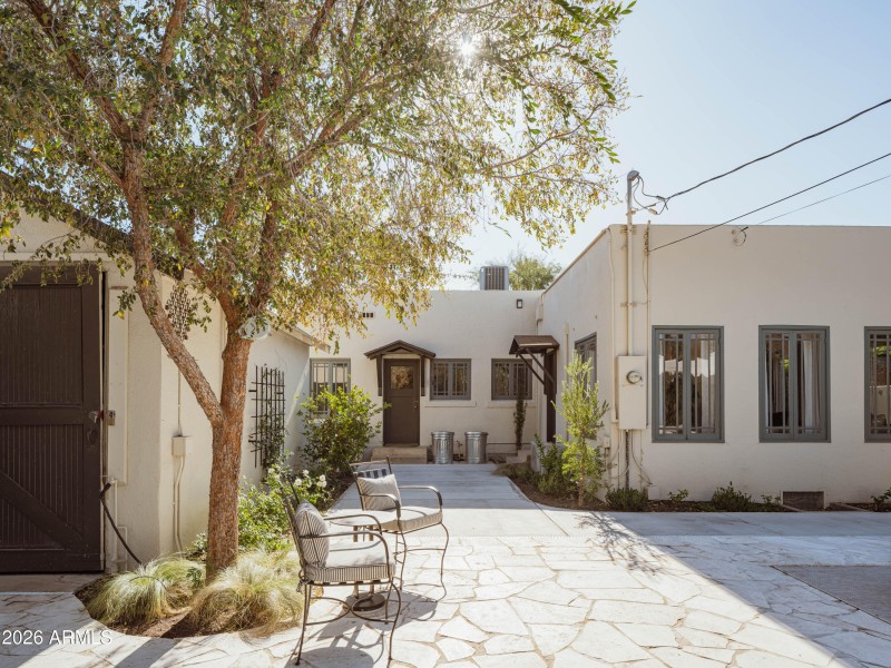 JR52 RPrice - Lynwood 4246 WEB