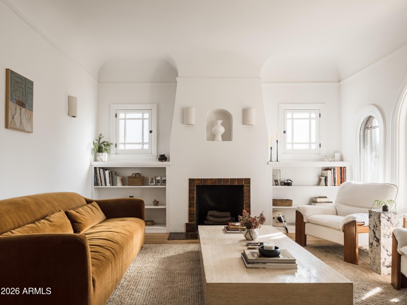 JR52 RPrice - Lynwood 4171 WEB