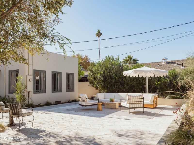 JR52 RPrice - Lynwood 4248 WEB