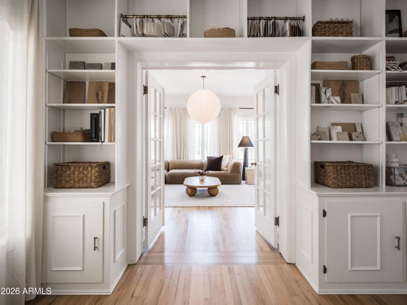 JR52 RPrice - Lynwood 4232 WEB