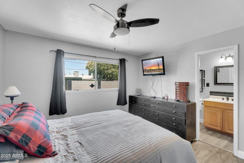 17-web-or-mls-Hermosa-23