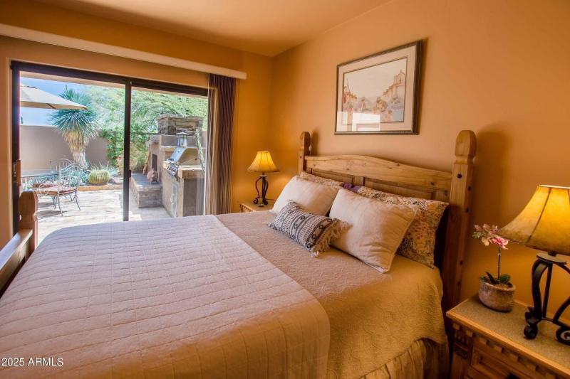 guest suite with addional patio entrance