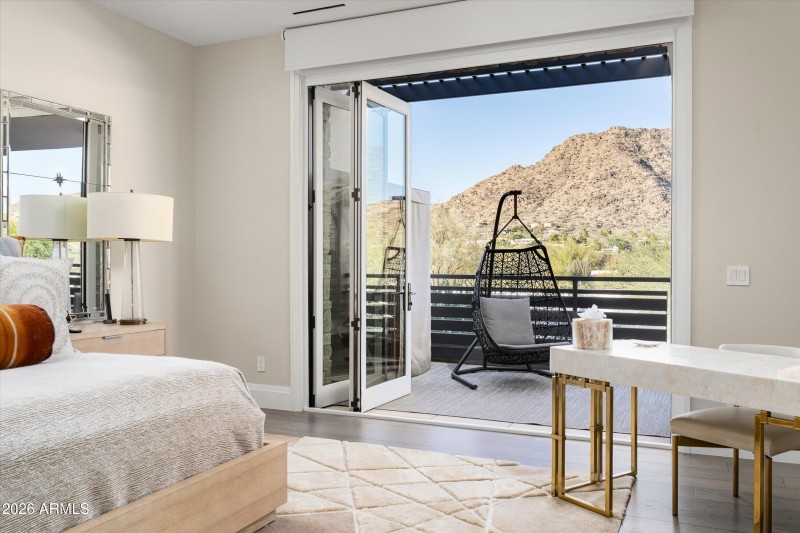 032_Primary Bedroom Views