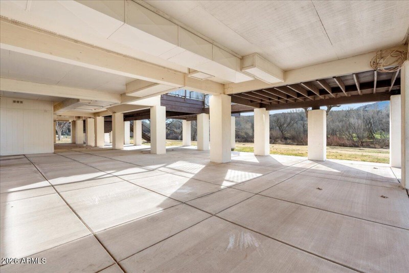 06-Parking Area_Storage