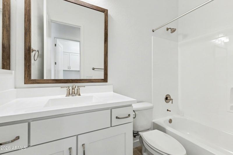 Lot 32 Secondary bath 3