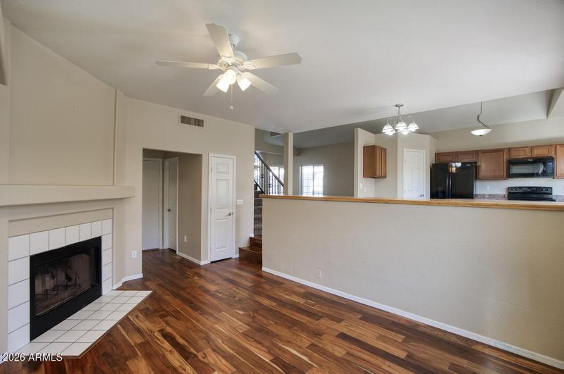 Yep, that is a fireplace