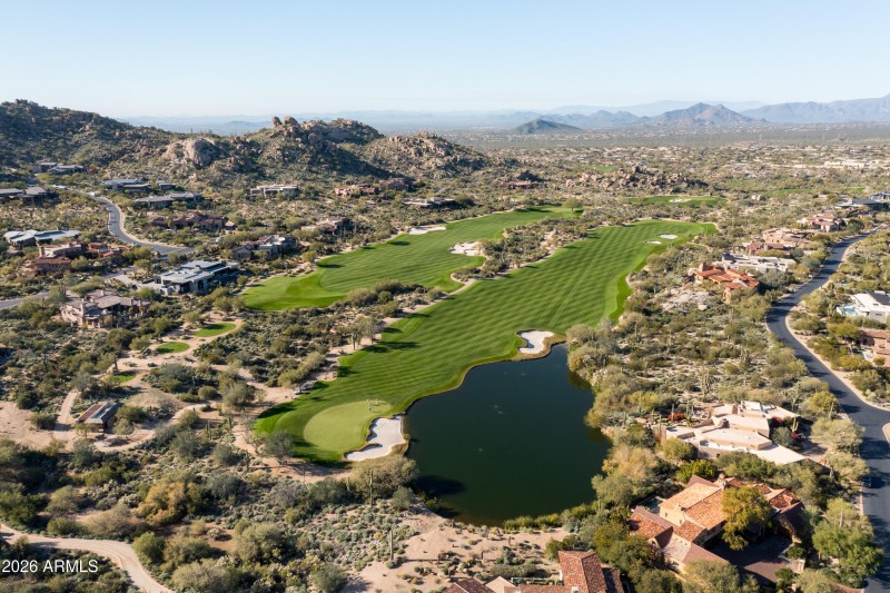 Close Proximity to Great Golf Courses