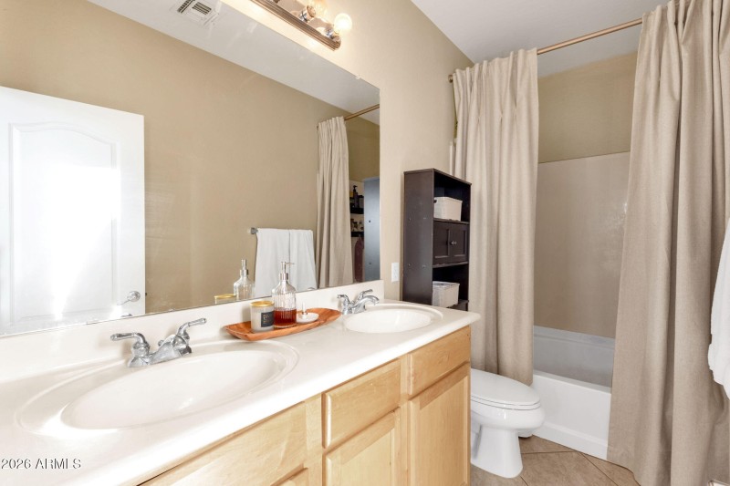 19-web-or-mls-6337-s-blake-st