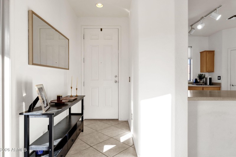 5-web-or-mls-6337-s-blake-st