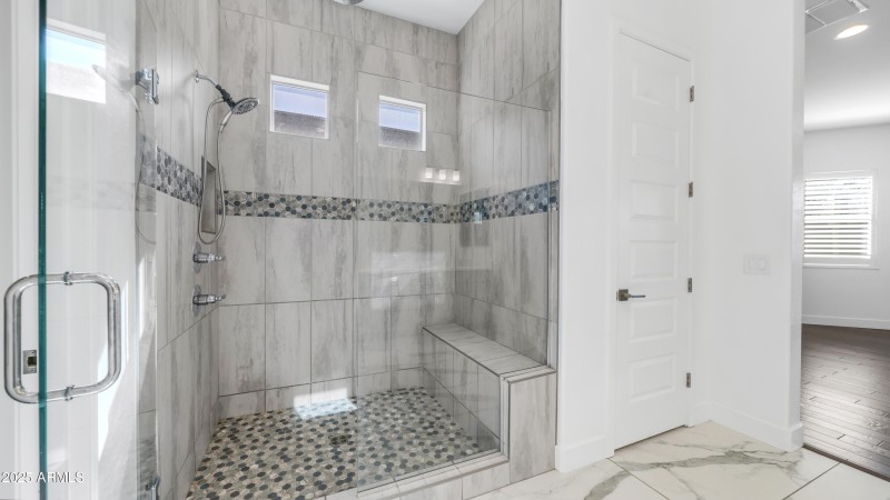 9936 E Revolution Dr (24)