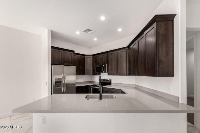 20251018005613433644000000-o