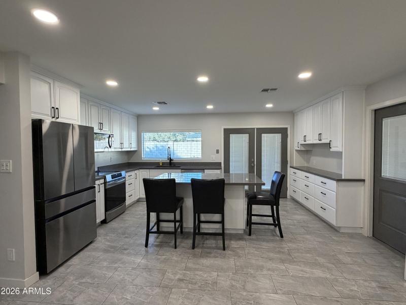 Kitchen Breakfast bar