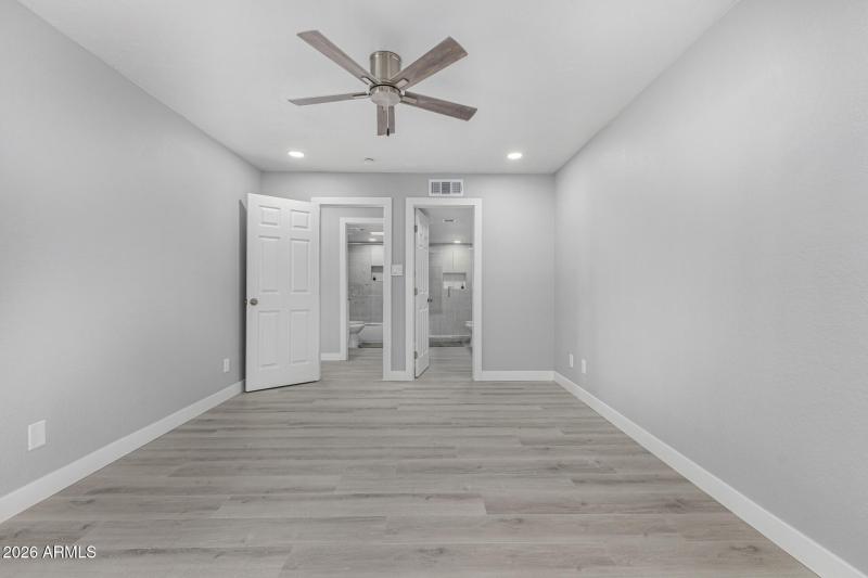 Emerald Scottsdale 10949 E Hope Dr 85259