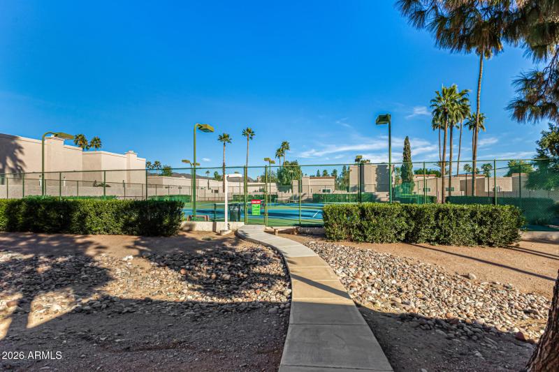 Tennis Courts 10949 E Hope Dr 85259