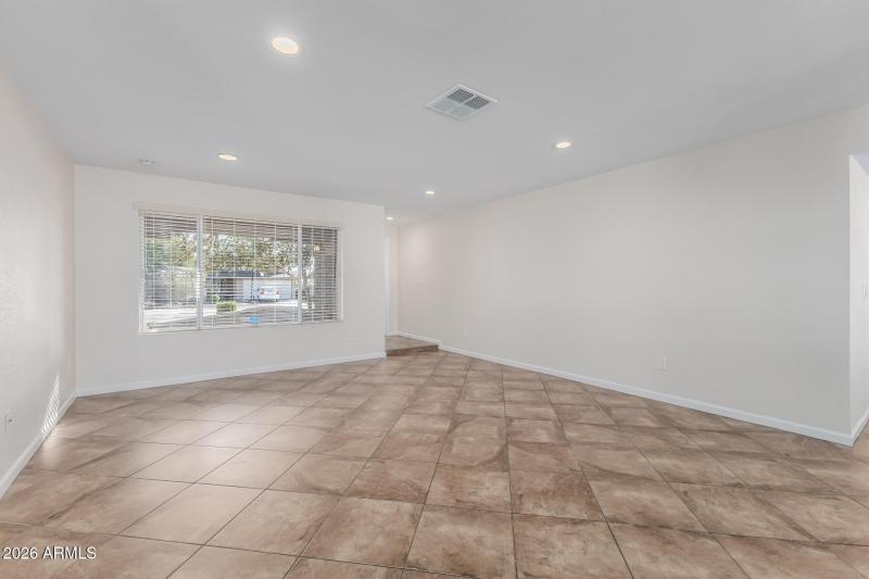 08 Tierra Buena - Copy