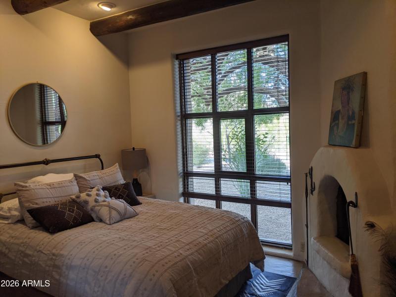 Front ensuite bedroom