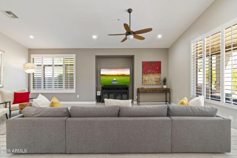 24-web-or-mls-DSC07427