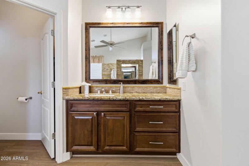 57-web-or-mls-6429 E Clair Dr-57