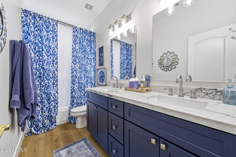 62-web-or-mls-6429 E Clair Dr-62