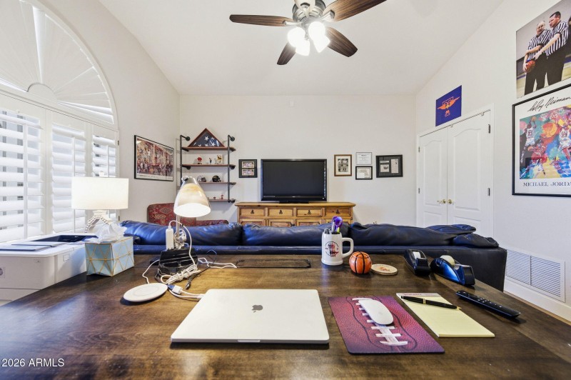 65-web-or-mls-6429 E Clair Dr-65