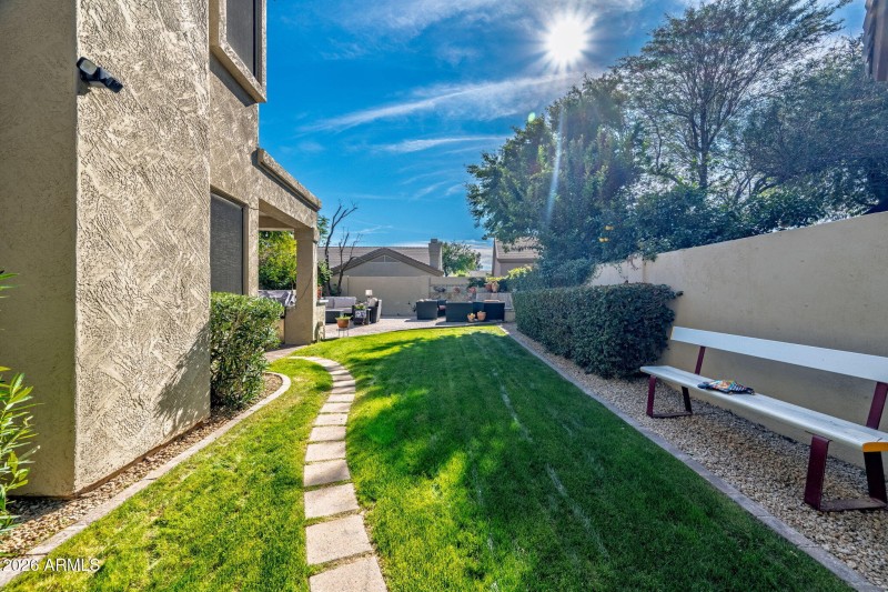 68-web-or-mls-6429 E Clair Dr-68