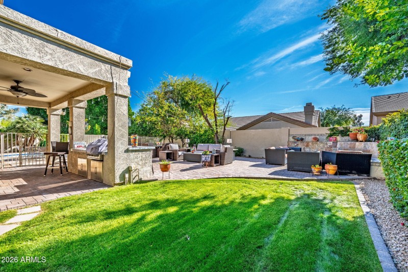 69-web-or-mls-6429 E Clair Dr-69