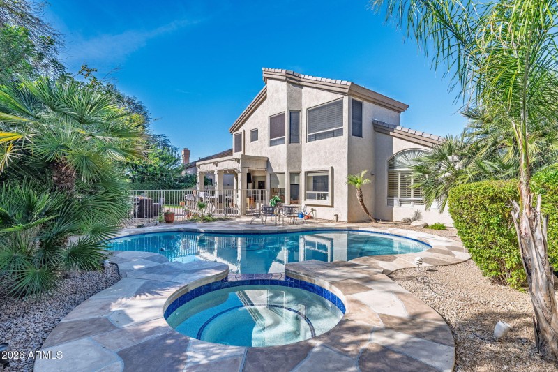 77-web-or-mls-6429 E Clair Dr-77