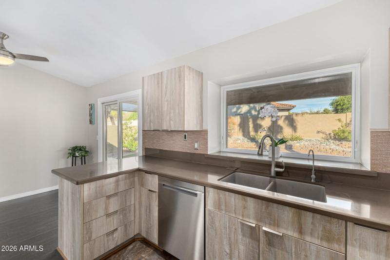 Kitchen - view to back yard